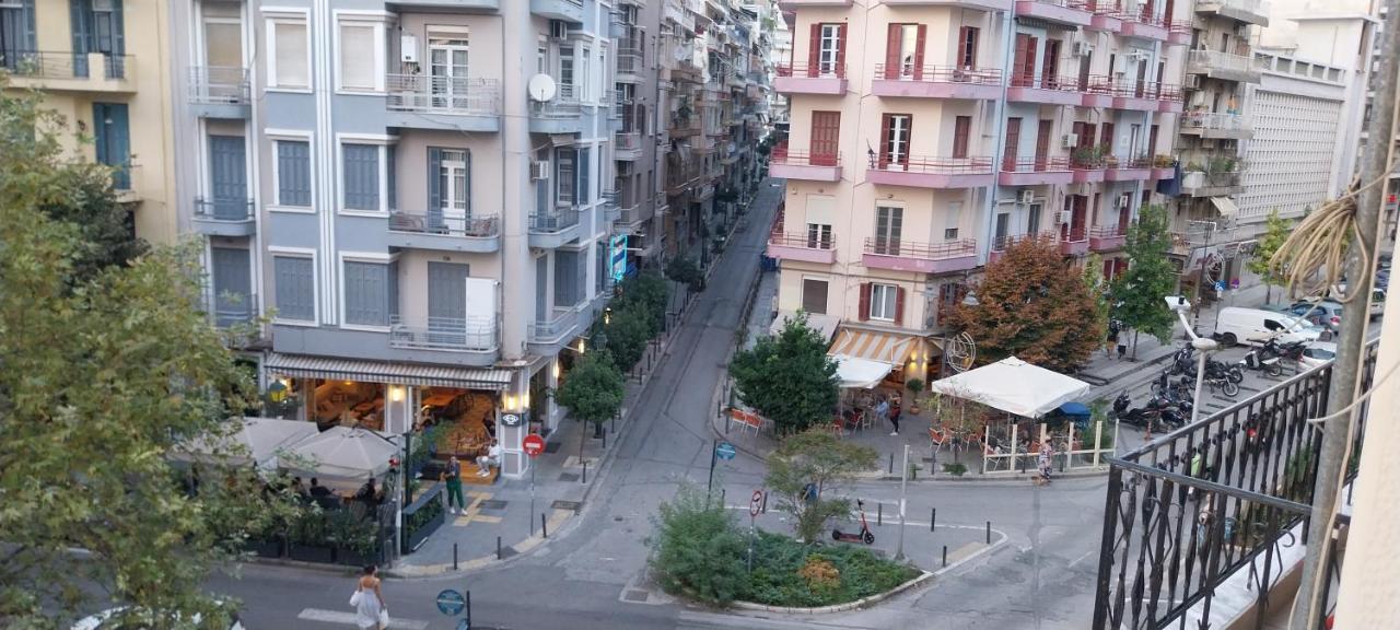 Lovely Apartment In The Heart Of Thessaloniki Center エクステリア 写真