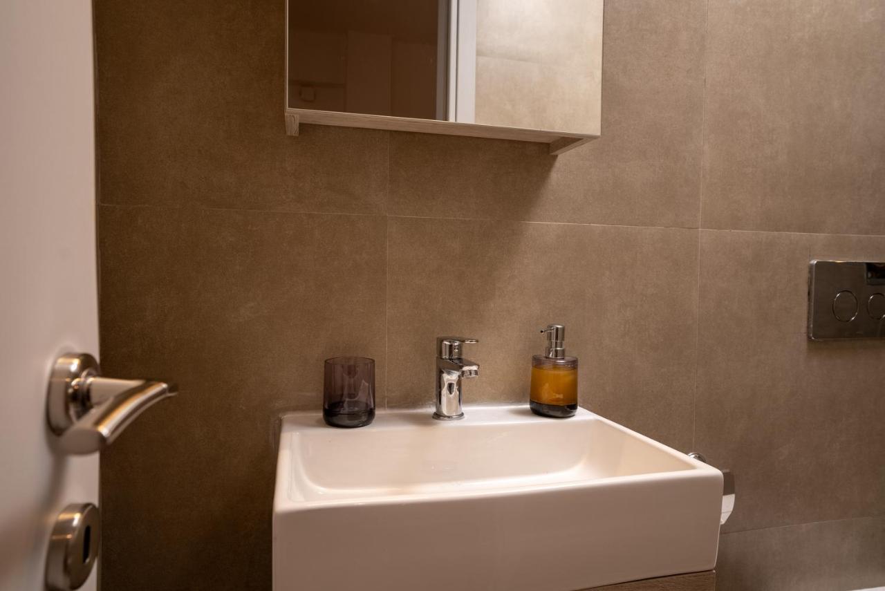Lovely Apartment In The Heart Of Thessaloniki Center エクステリア 写真